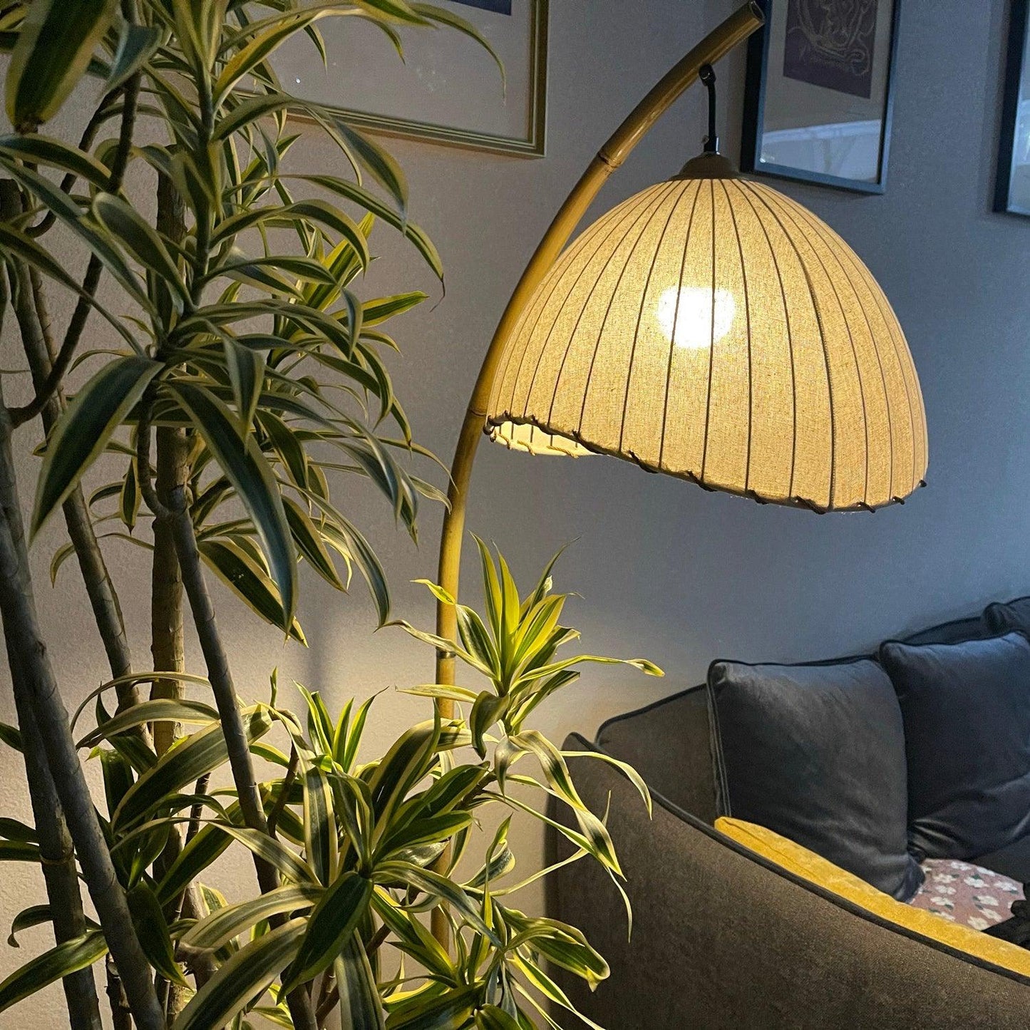 Lampe Sur Pied Japonaise en Bambou - Design Zen Minimaliste avec Douille E27