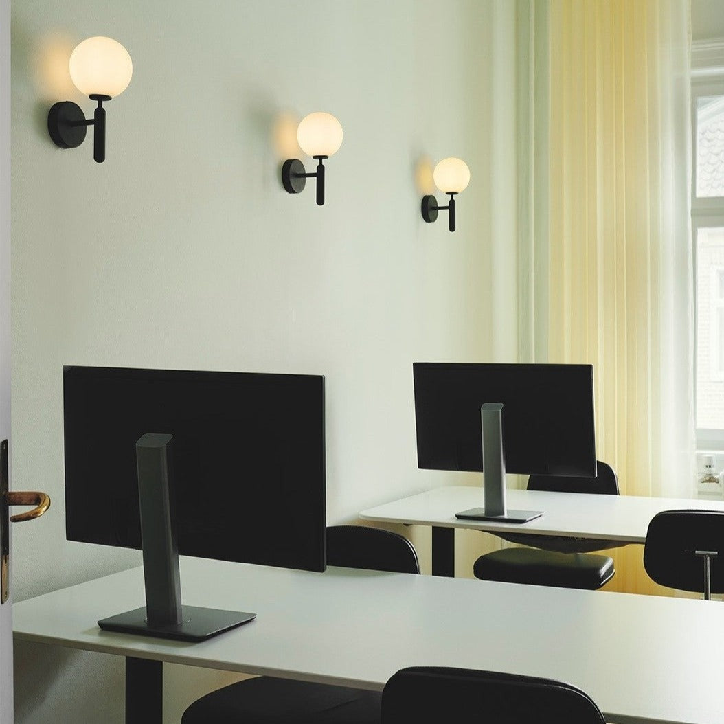 Lampe Scandiluxe LED – Design Minimaliste en Laiton et Verre pour Intérieur