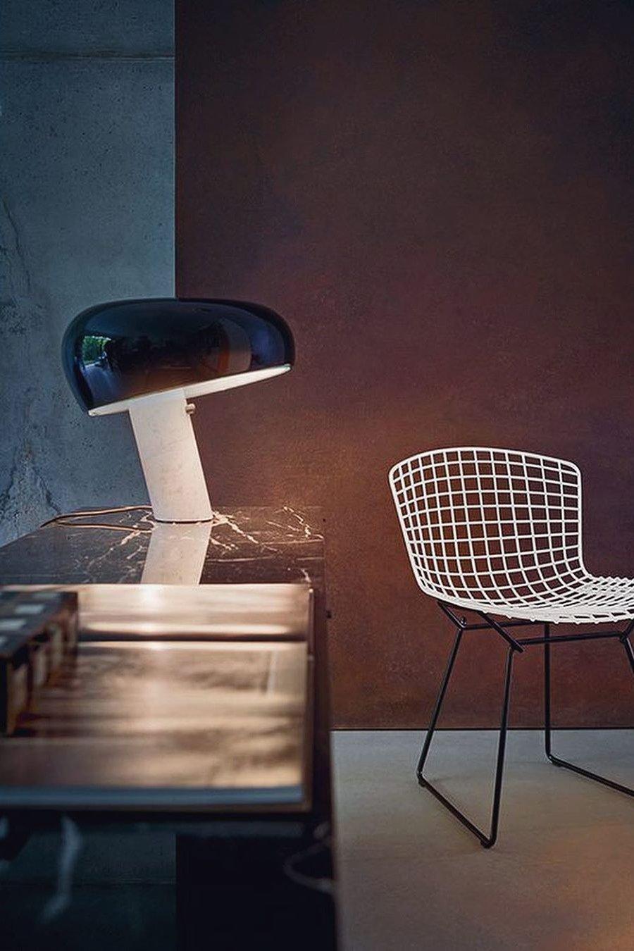Lampe de Table Art Marble - Élégante en Marbre de Carrare et Métal avec LED