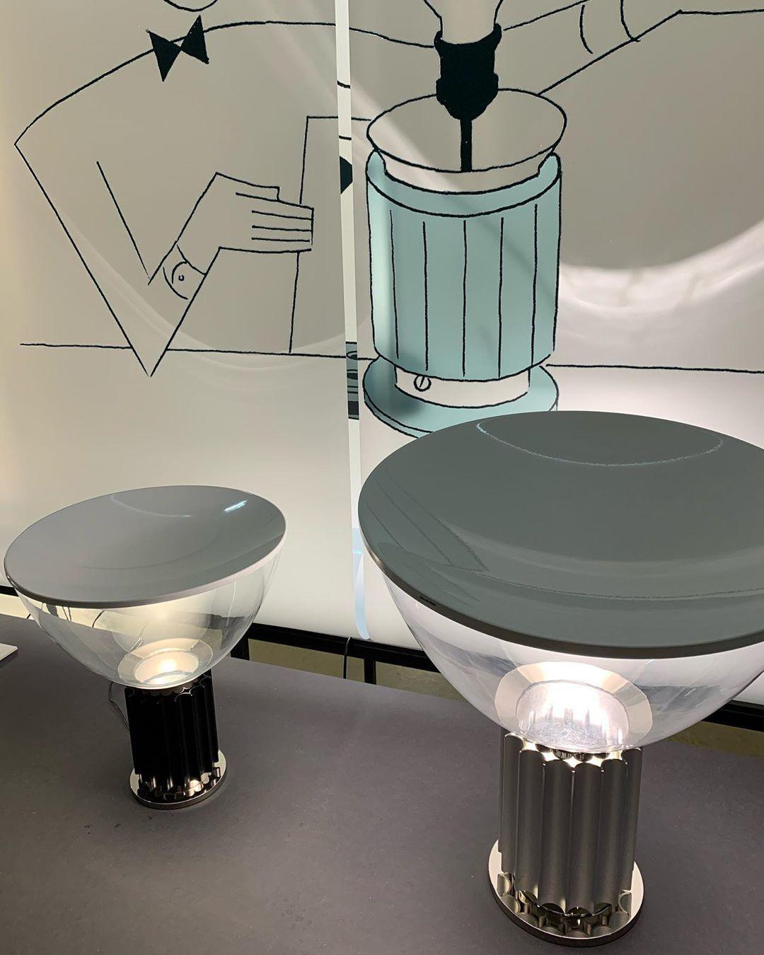 Lampe de Table Art Marble - Élégante en Marbre de Carrare et Métal avec LED