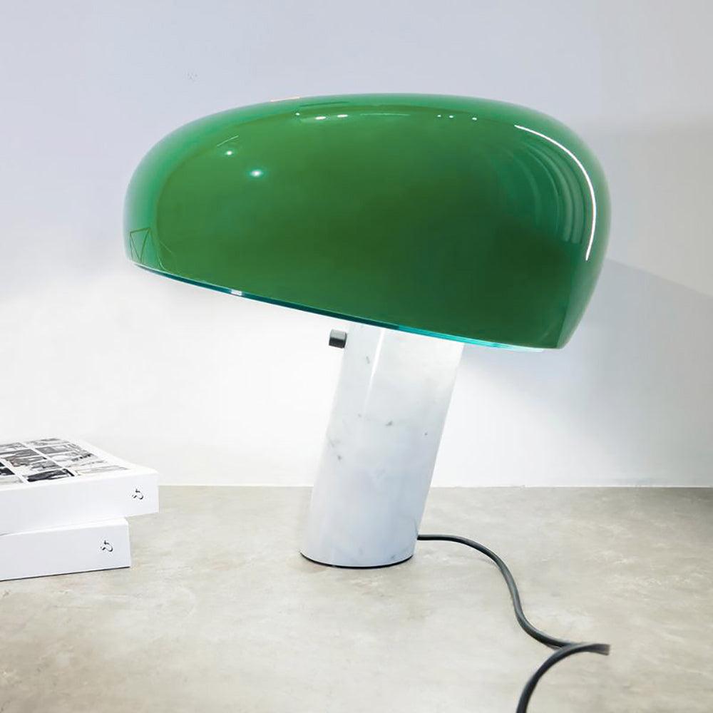 Lampe de Table Art Marble - Élégante en Marbre de Carrare et Métal avec LED
