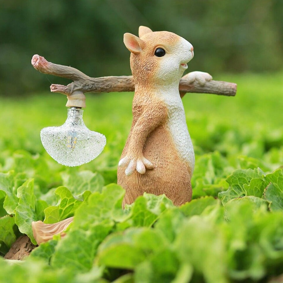 Lampe de Table Écureuil – Lampe Décorative LED avec Base en Résine et Verre