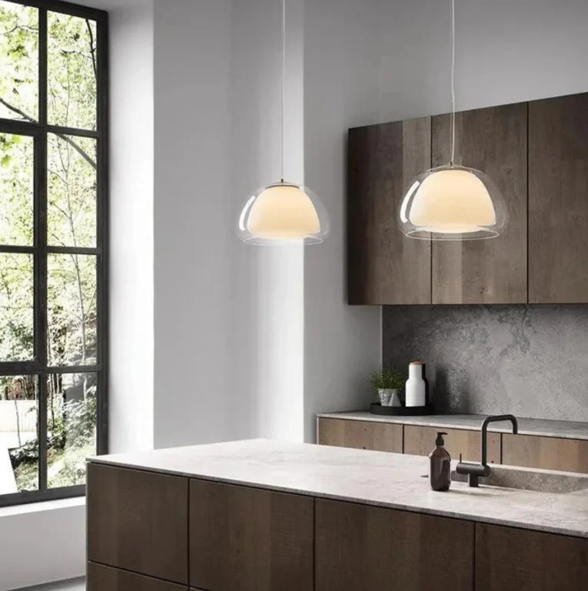 Suspension en Verre - Le Dôme Cristallin | Luminaire Élégant pour une Ambiance Moderne