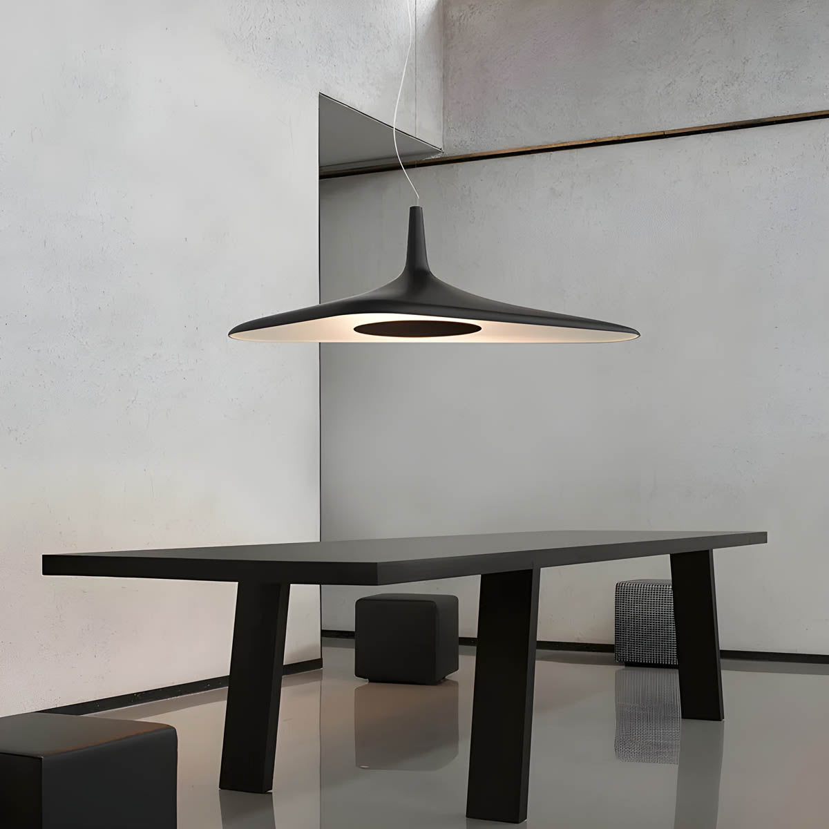 Suspension TIPI – Lampe au Design Unique en Résine, Élégance Moderne