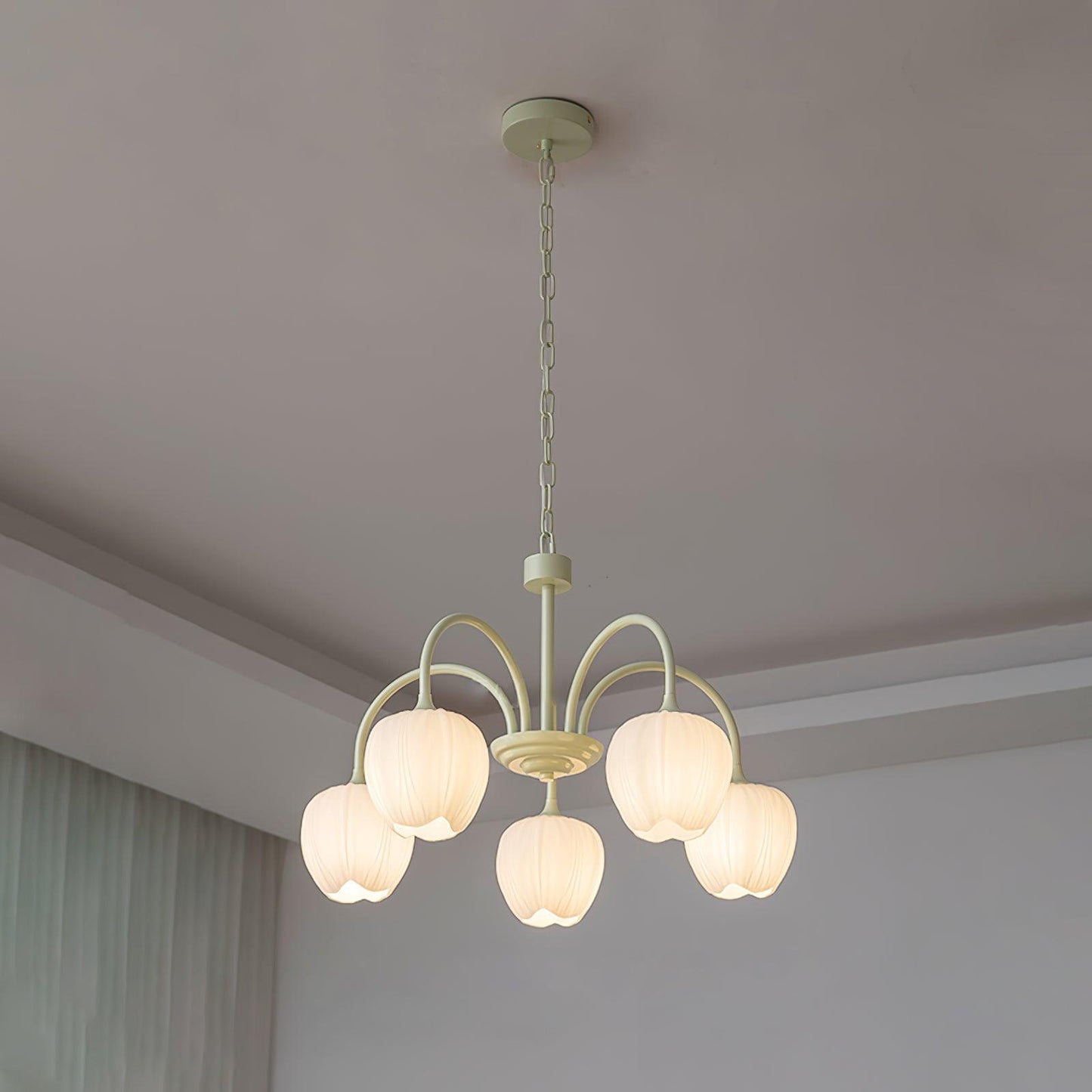 Chandelier Tulip Matcha – Design Élégant Inspiré des Fleurs de Tulipe et de la Couleur Matcha