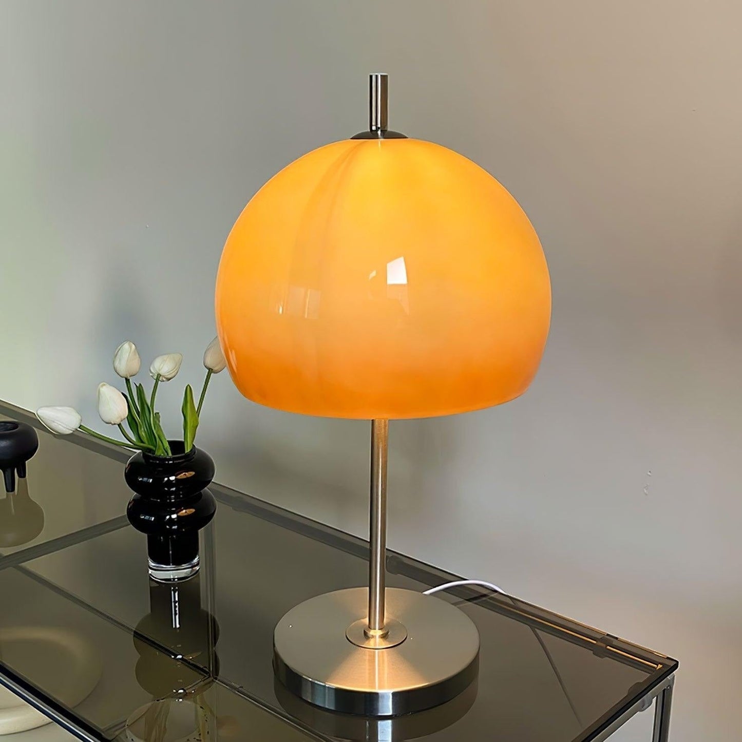 Lampe de Table Pilz Bauhaus – Design Moderne avec Abat-jour en Verre Amber