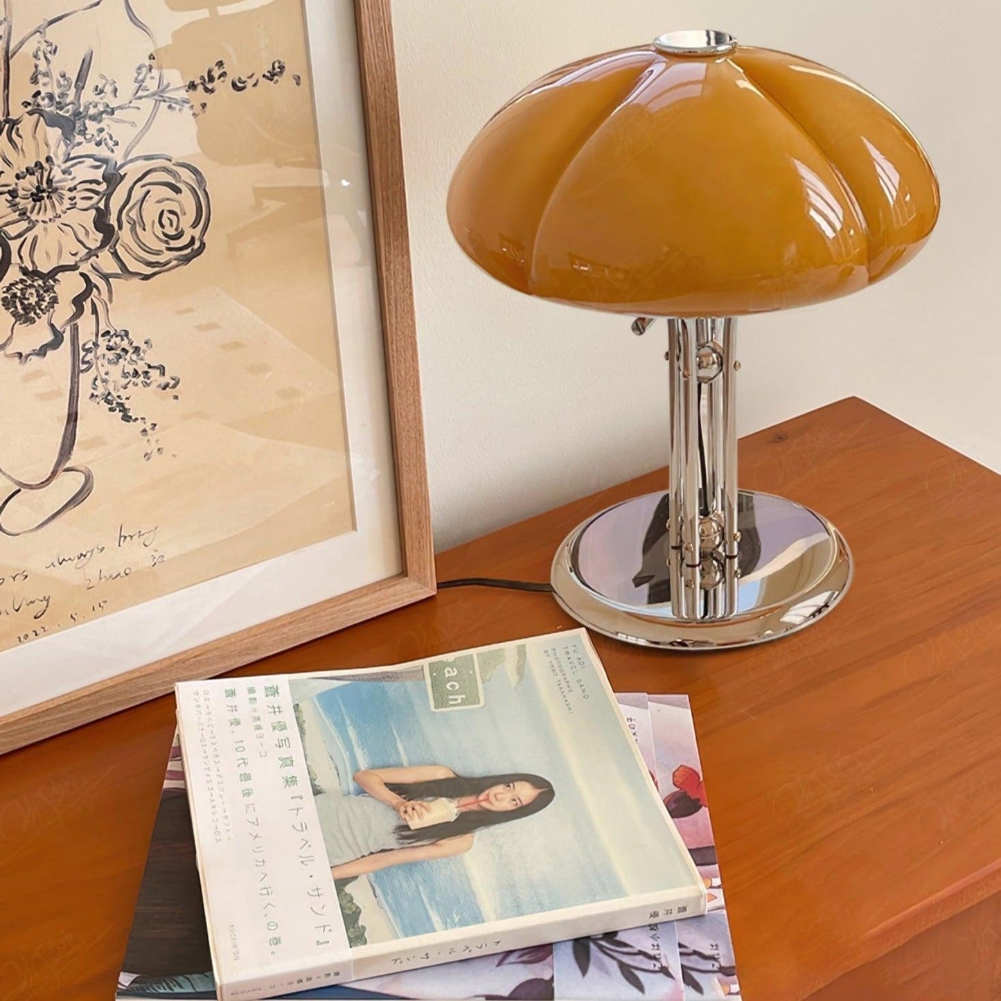 Lampe de Table Pilz Bauhaus – Design Moderne avec Abat-jour en Verre Amber