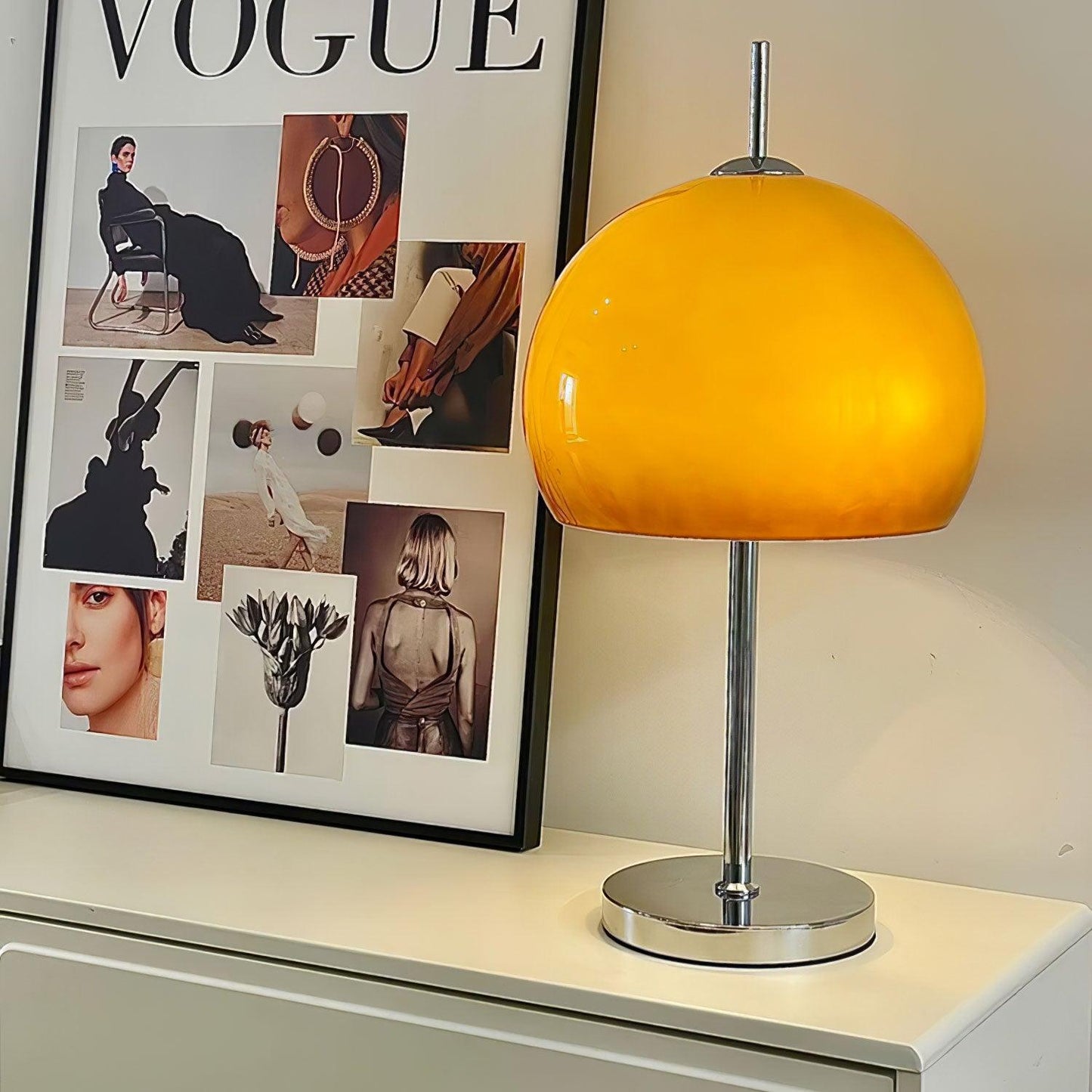 Lampe de Table Pilz Bauhaus – Design Moderne avec Abat-jour en Verre Amber