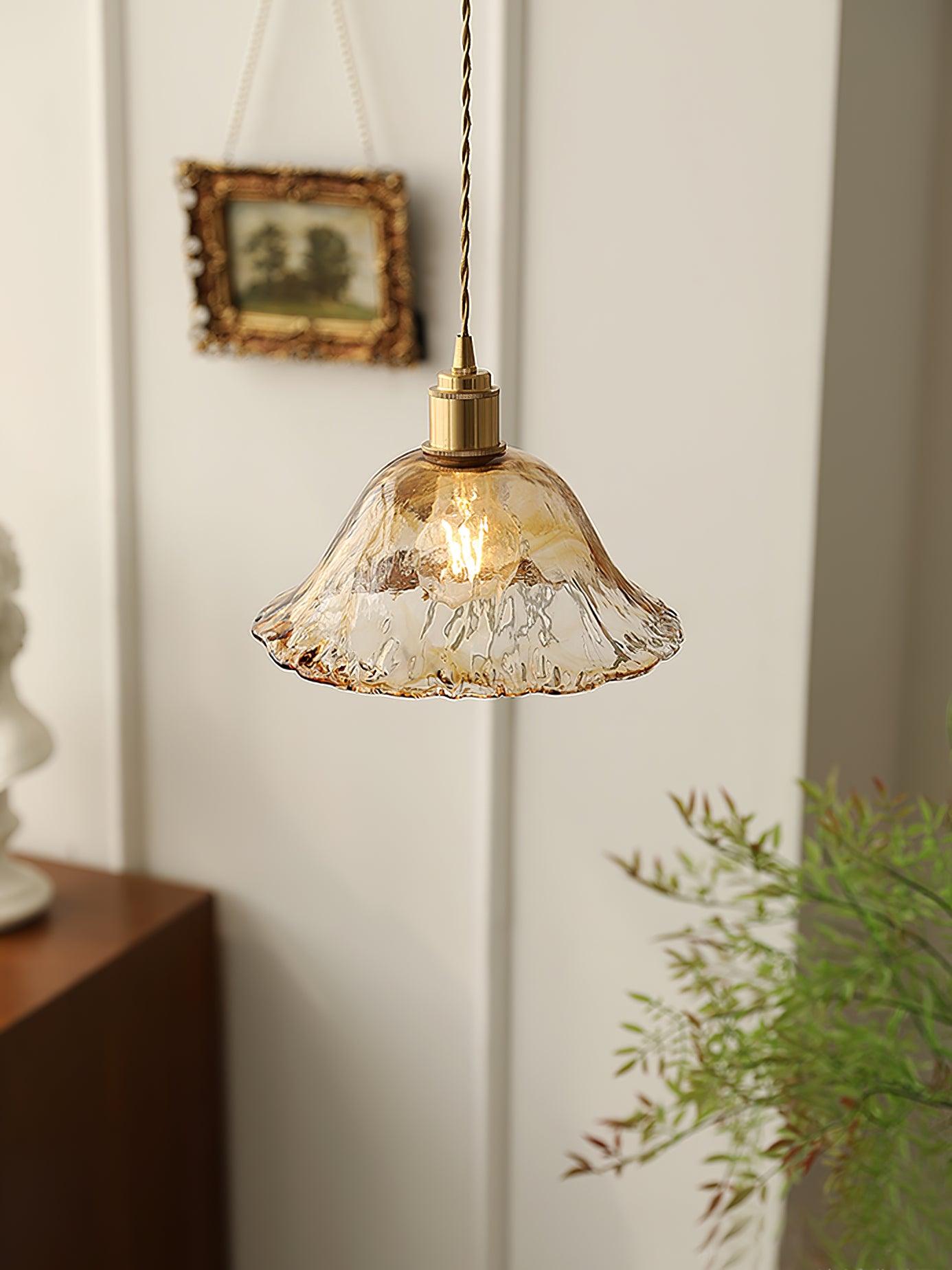 Suspended Vintage Brown Glass Pendant Light – Élégance Classique