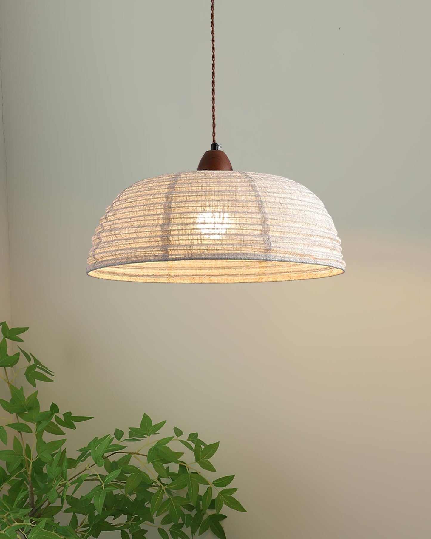 Suspension Bois et Tissu – Équilibre Naturel entre Élégance et Confort