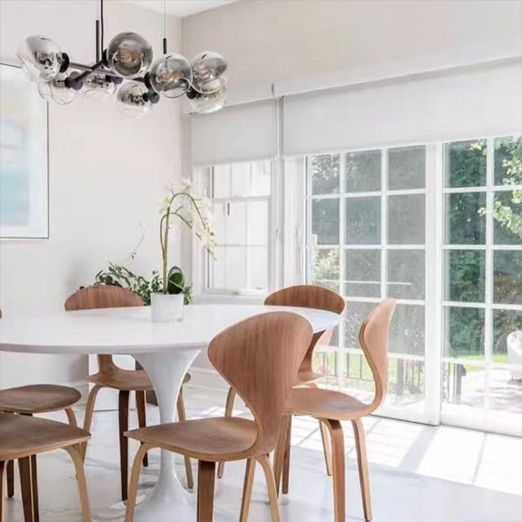 Chandelier Nordic à Boules de Verre – Style Moderne et Élégant en Métal et Verre
