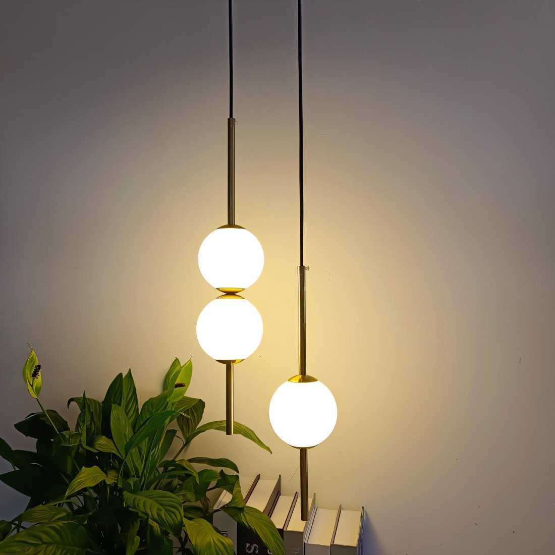 Suspension Afzal en Verre et Métal – Élégance Scandinave pour Votre Intérieur