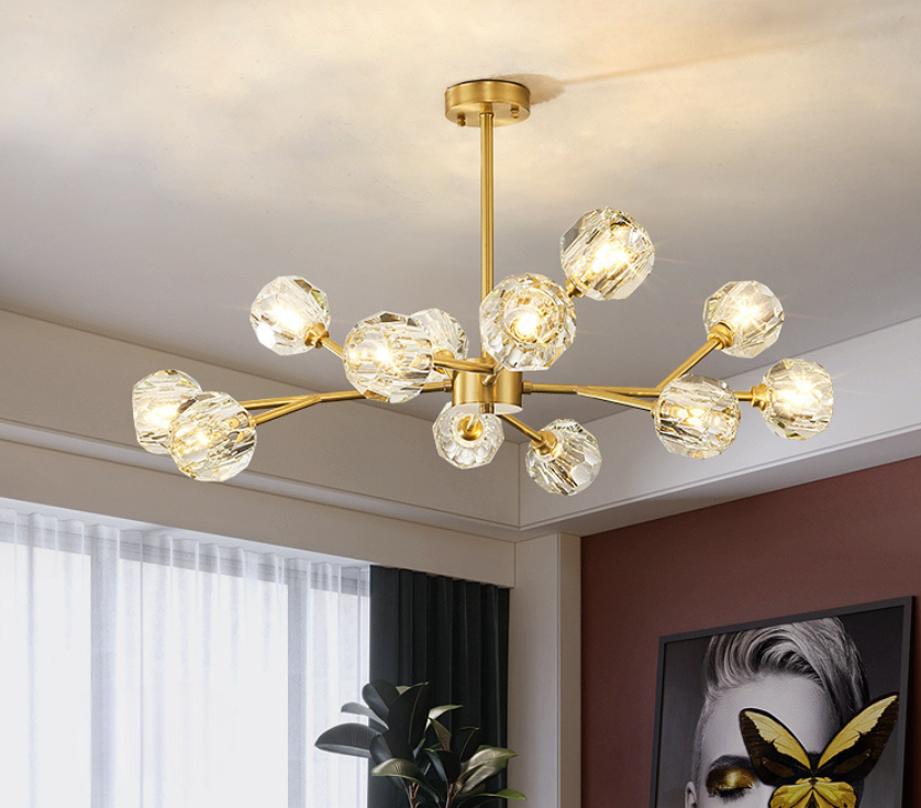 Chandelier Linéaire Moderne avec Cube en Verre Glacé – Élégance Contemporaine