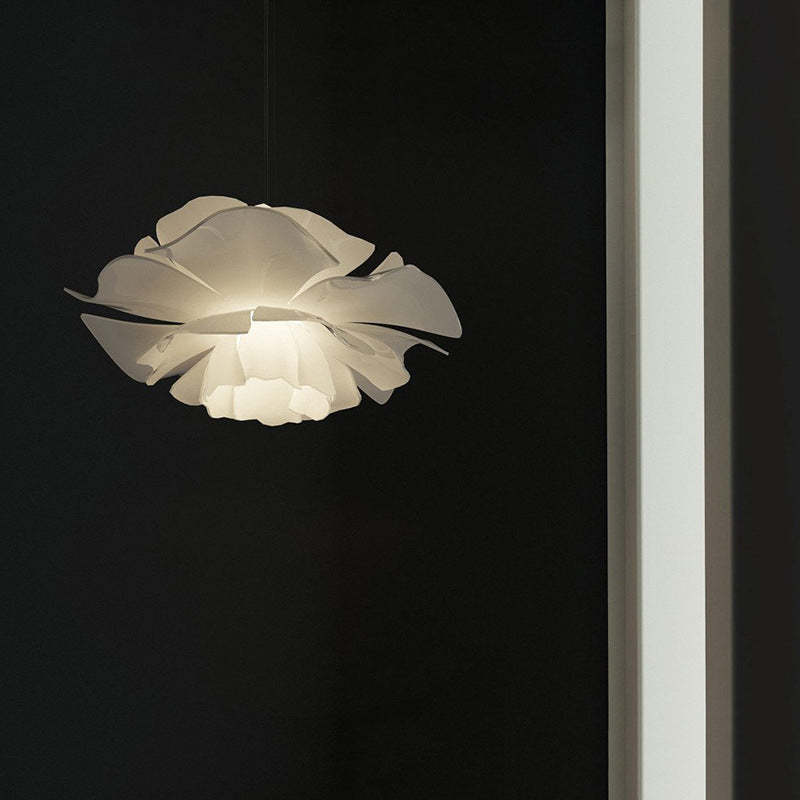 Suspension Bella Fleur - Lampe Moderne en Métal et Acrylique, Design Floral