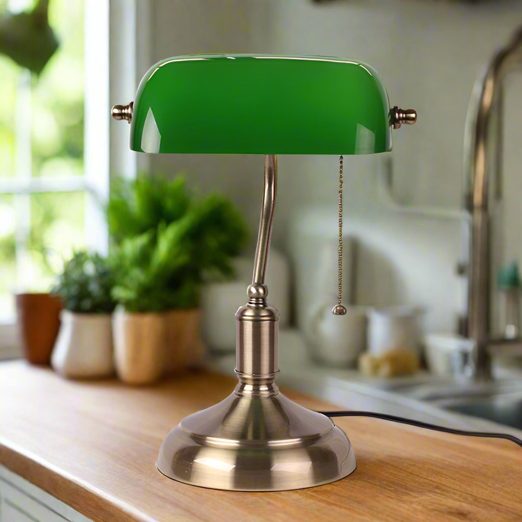 Lampe de Table en Verre au Style Européen - Élégance Classique pour Votre Intérieur