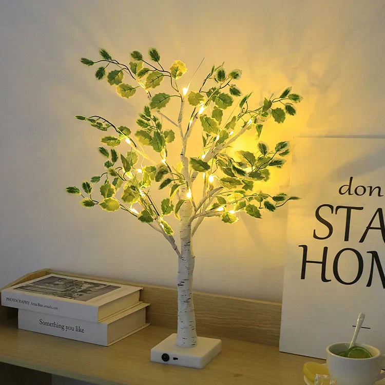 Guirlande LED Arbre de Noël avec Feuilles Vertes - Décoration Lumineuse Festive