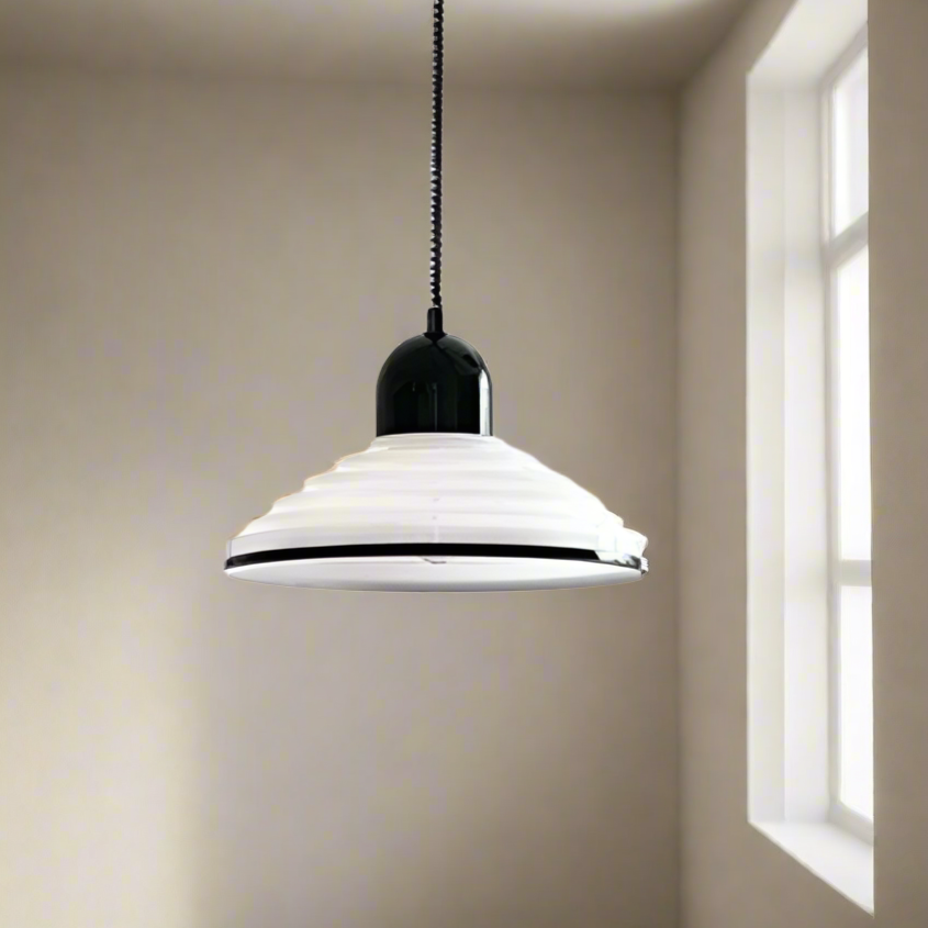Suspension French Cream Wind Glass - Lampe en Verre Crème au Design Élégant