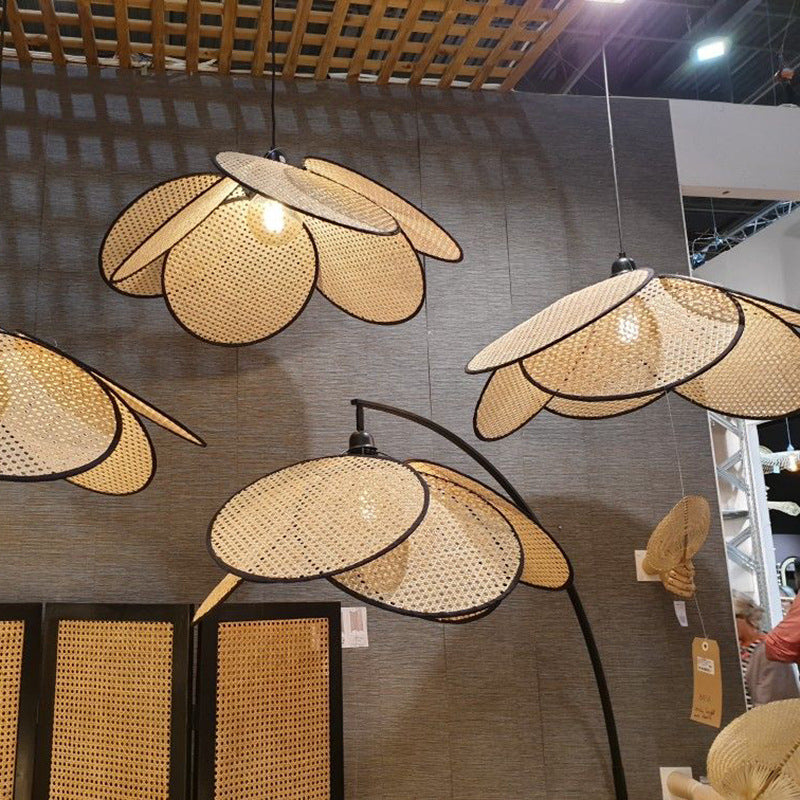 Lampe sur Pied en Rattan - Élégance Naturelle et Design Moderne