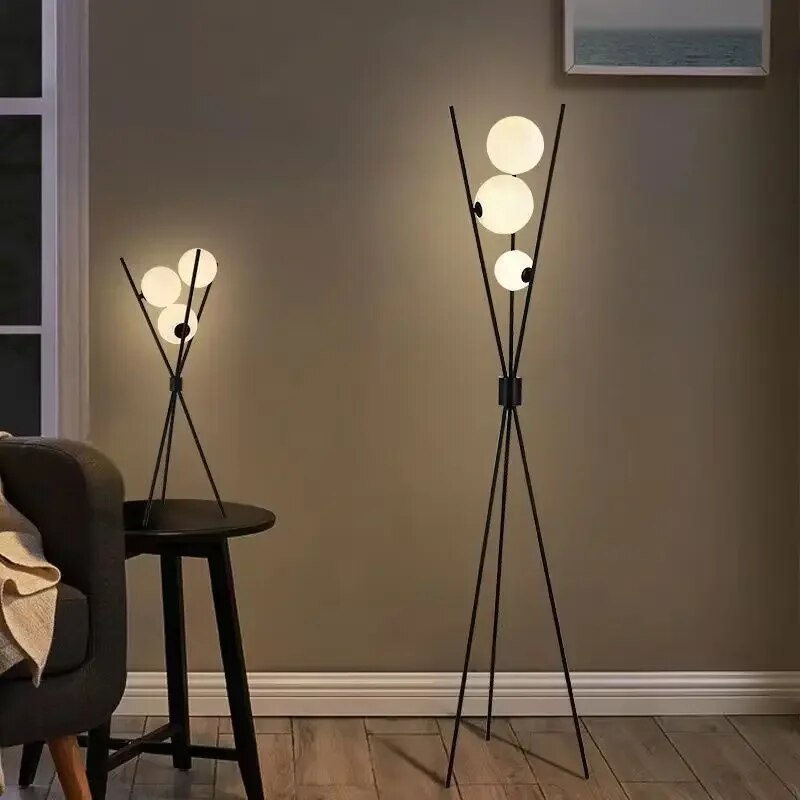 Lampe LED Multifonction – Lampe de Table et Sur Pied Moderne