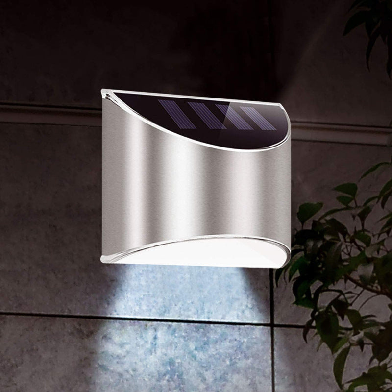 Applique Murale Solaire LED en Acier Inoxydable – Éclairage Extérieur Durable et Écologique