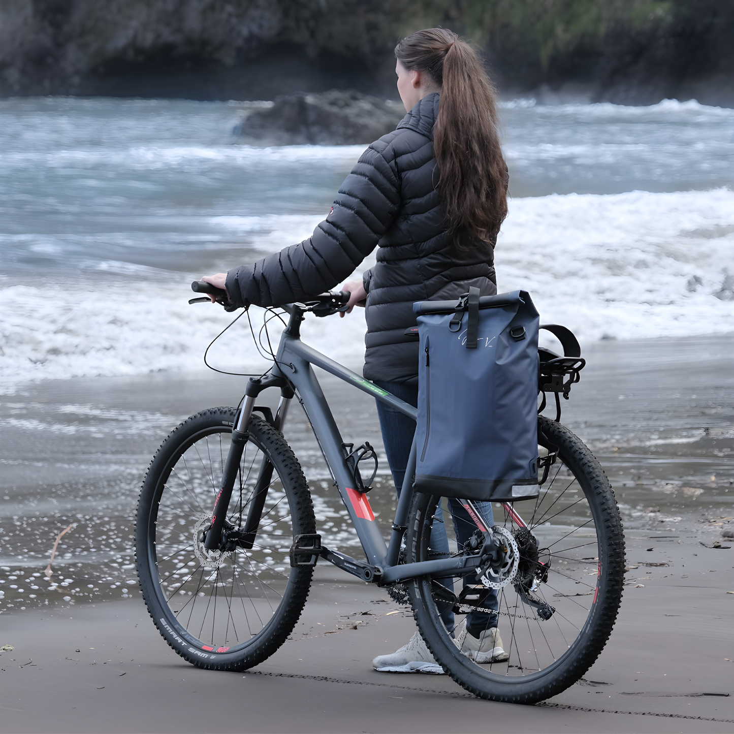 Sac à Dos Vélo 3 en 1 Multifonction - Élégance et Praticité