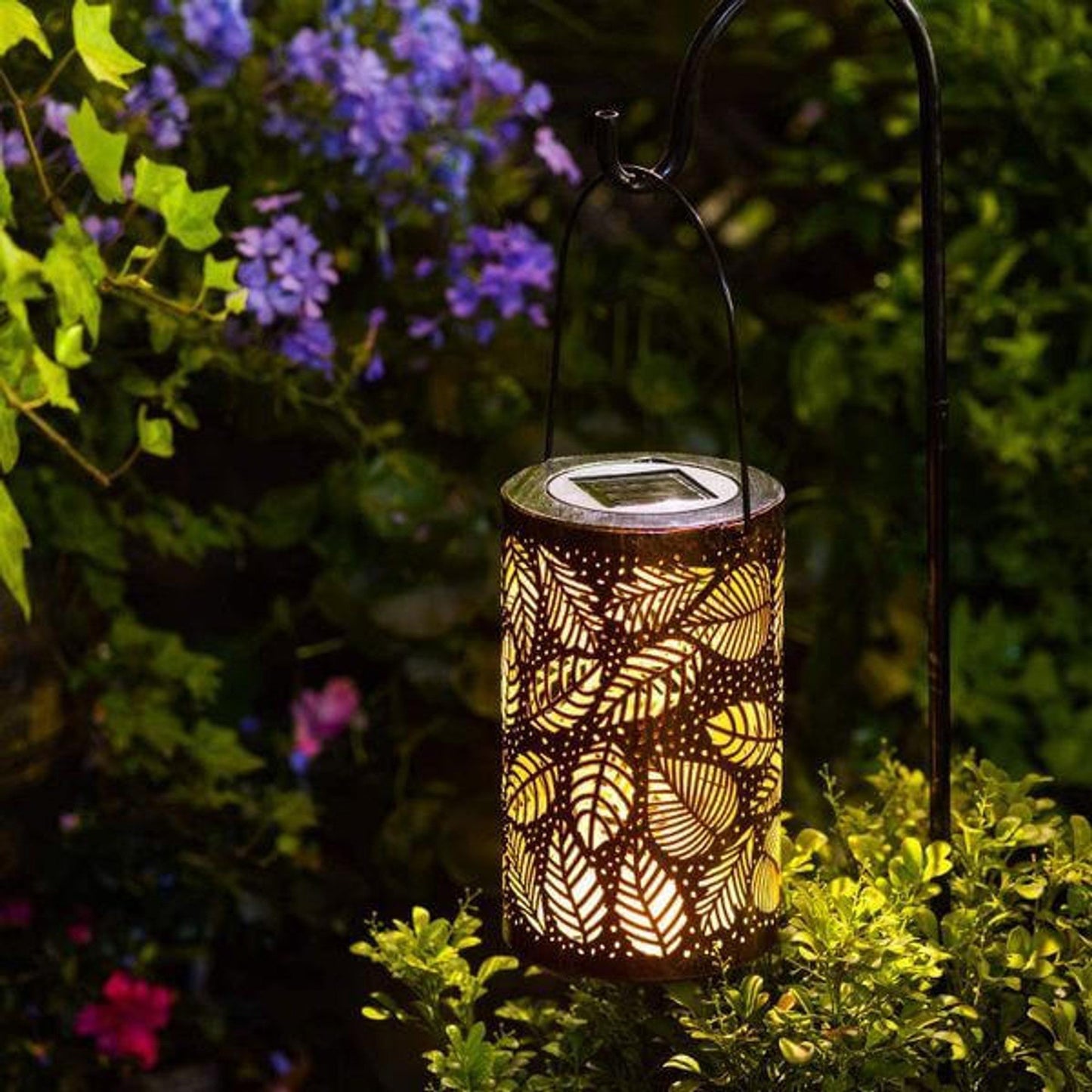 Luminous Leaf Lantern – Lampe Solaire Décorative en Forme de Feuilles, Éclairage Extérieur pour Jardin et Terrasse