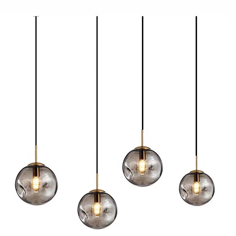 Suspension Moderne en Verre Doré – Élégance Scandinave avec Éclairage Doux