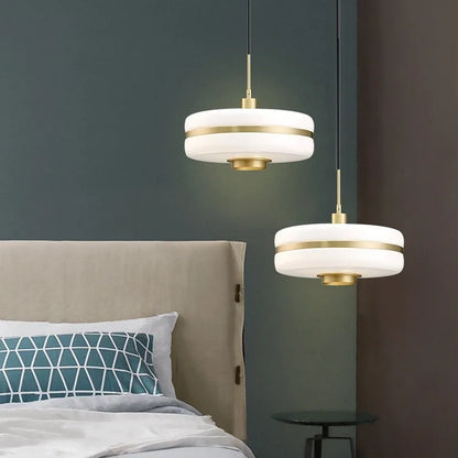 Suspension LED Nordic Luxury - Lampe Élégante en Verre et Métal pour Intérieur Moderne