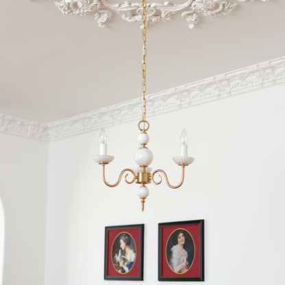 Chandelier Vintage en Verre et Laiton - Élégance Classique pour Votre Intérieur