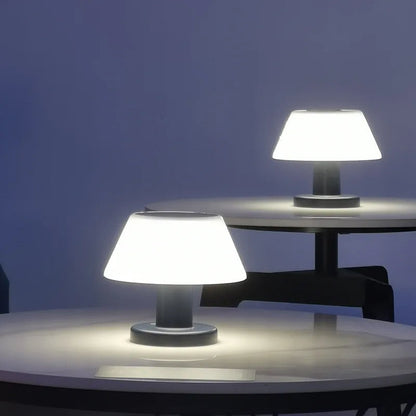 Lampe de Table Solaire Solari – Éclairage LED Rechargeable et Écologique avec Design Moderne