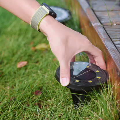 Lumières de Jardin Solaires LED Deluxe - Éclairage Extérieur Écologique et Économique