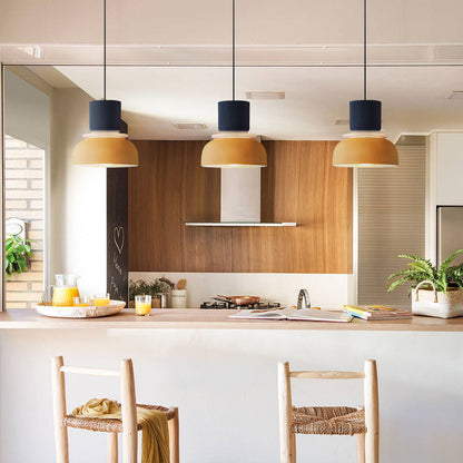 Suspension Moderne en Acrylique – Design Coloré avec Éclat Nordique