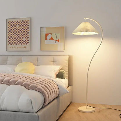 Lampadaire LED Moderne en Tissu – Éclairage Ajustable avec Design Pliant pour Salon et Bureau