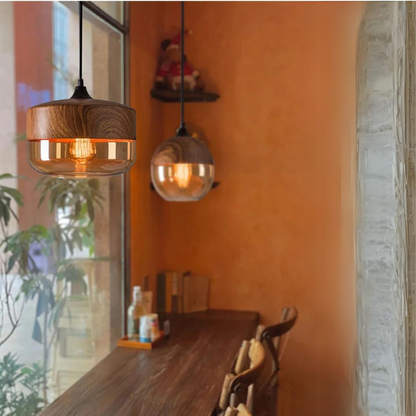 Suspension NordLuna – Élégance Scandinave en Bois et Verre Teinté