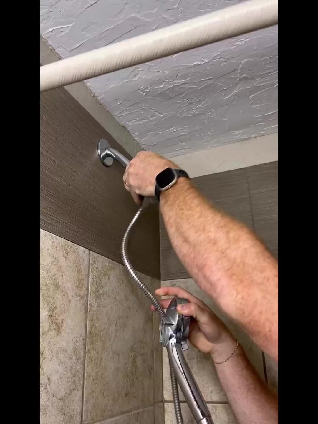 Douche à effet de pluie double à haute pression avec pulvérisateur à main