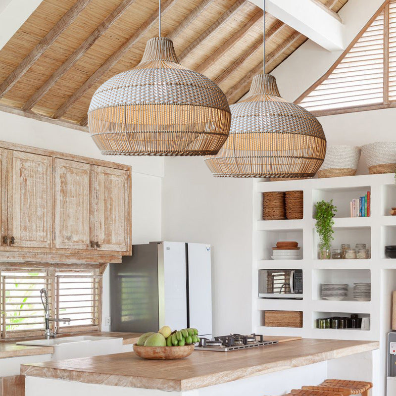 Lampe Suspendue Tressée en Rattan Naturel – Applique de Plafond Élégante et Organique