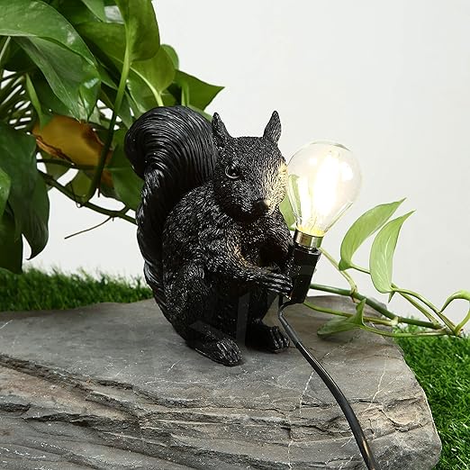 Lampe de table nordique design écureuil - Un charme ludique et une lumière douce