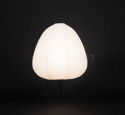 Lampe de Table Akari – Design Inspiré du Japon avec Papier de Murier et Métal