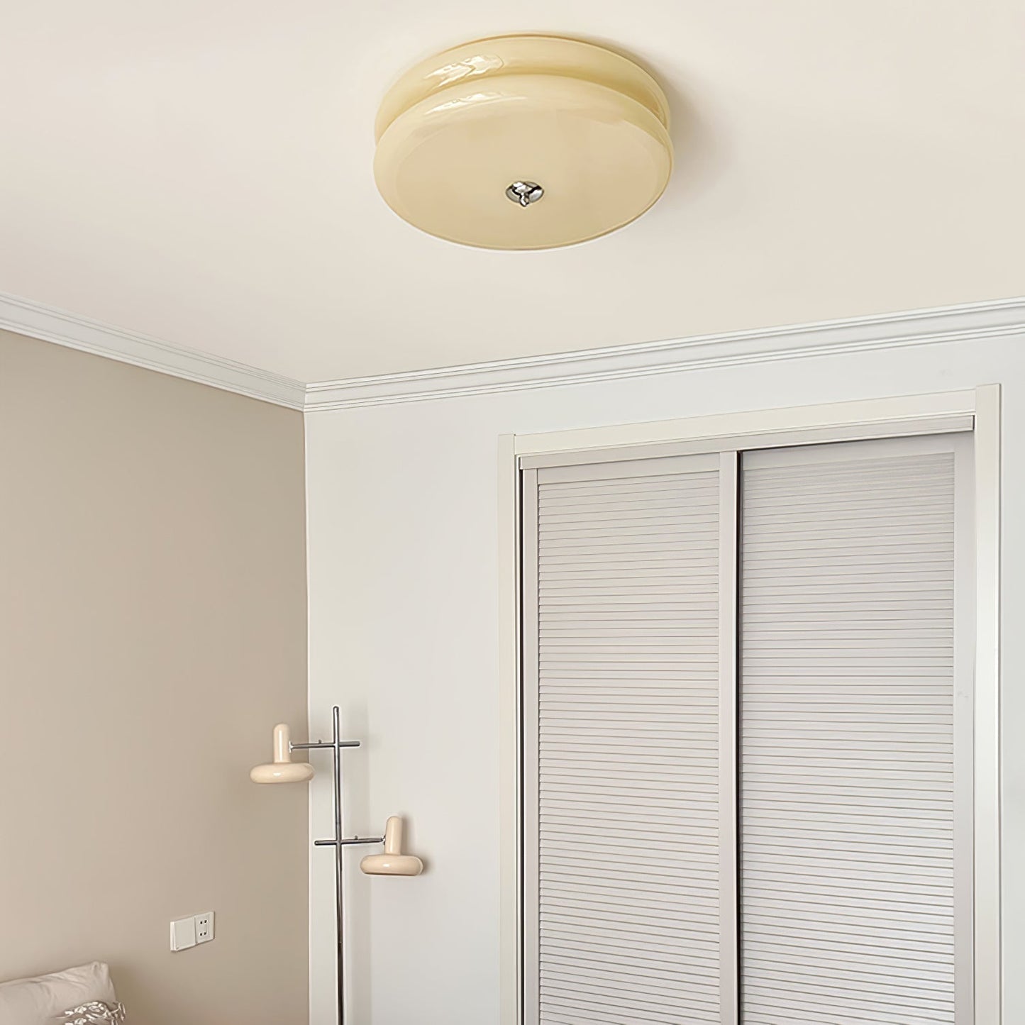 Plafonnier Vintage Art Déco, Élégance Géométrique avec LED Intégrée