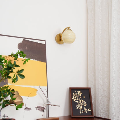 Lampe Murale Vintage Art Déco, Élégance Classique avec Abat-jour en Verre Blanc