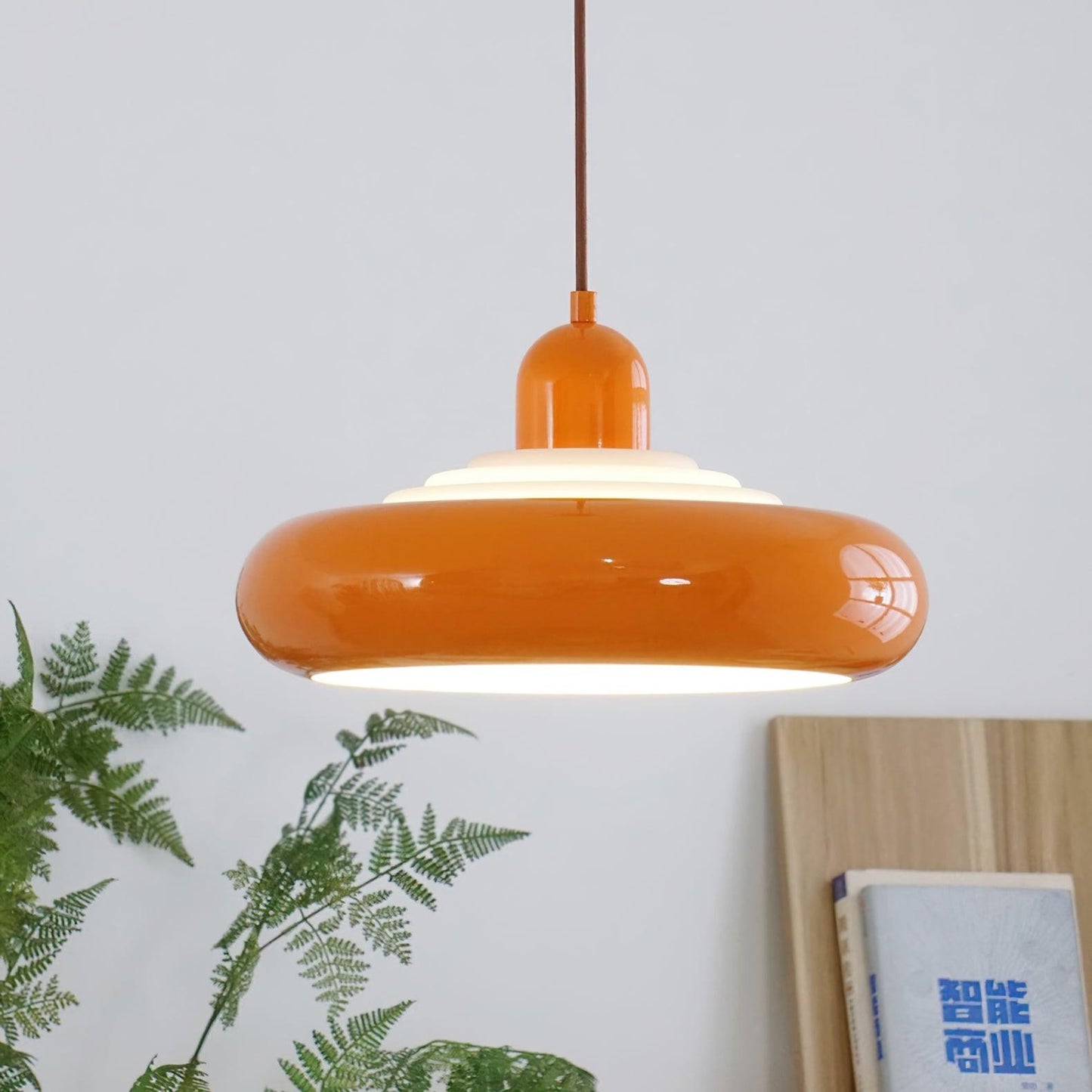 Suspension Moderne en Métal et Acrylique – Élégance Naturelle pour Votre Intérieur