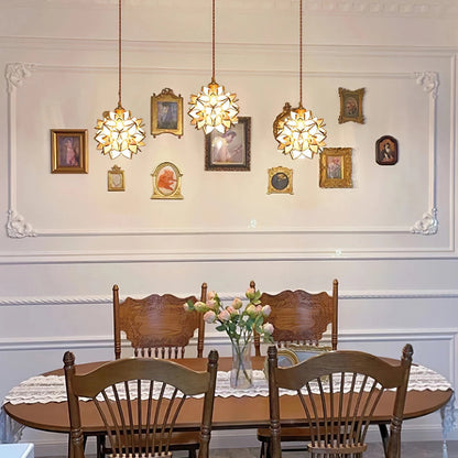 Suspension Capiz en Coquillage - Élégante Lampe en Métal et Verre pour Salon et Salle à Manger