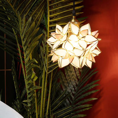 Suspension Capiz en Coquillage - Élégante Lampe en Métal et Verre pour Salon et Salle à Manger