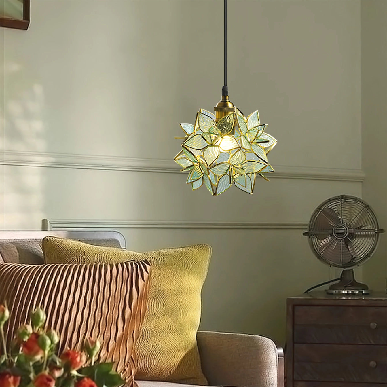 Suspension Capiz en Coquillage - Élégante Lampe en Métal et Verre pour Salon et Salle à Manger