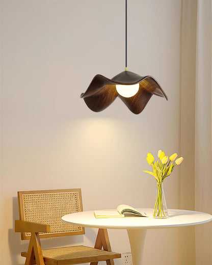 Suspension Casia Unique – Design Lotus avec Finition en Métal et Résine