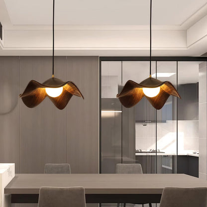 Suspension Casia Unique – Design Lotus avec Finition en Métal et Résine