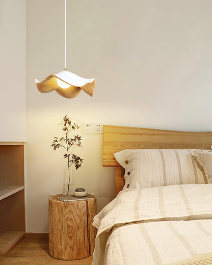 Suspension Casia Unique – Design Lotus avec Finition en Métal et Résine