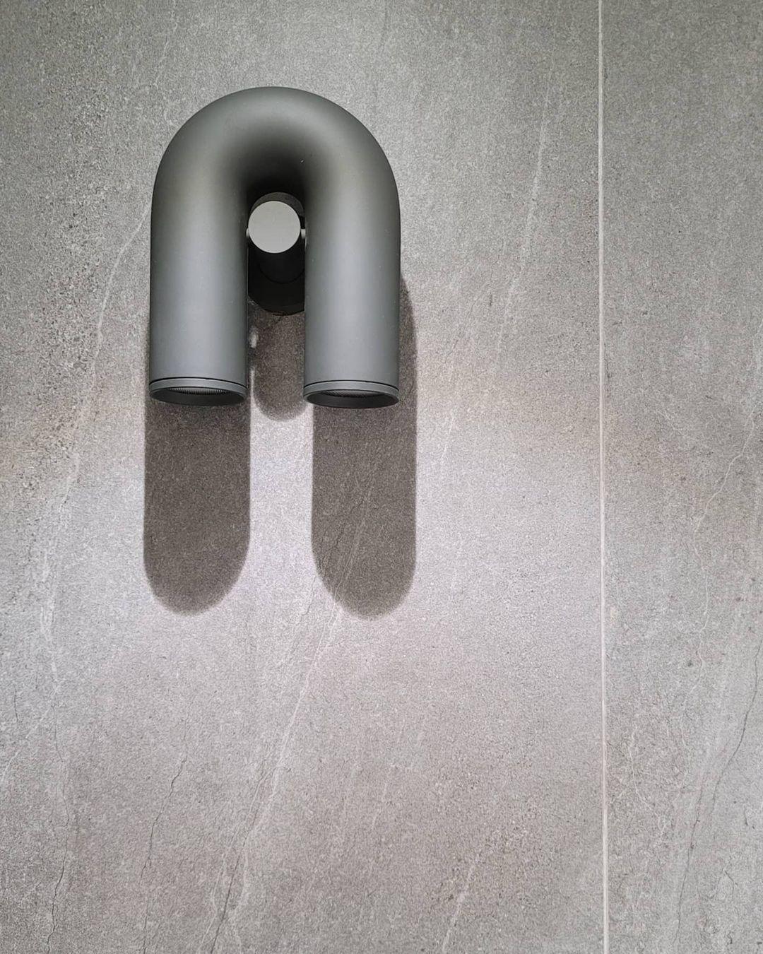 Plafonnier LED Cirkus – Design Moderne et Fonctionnalité