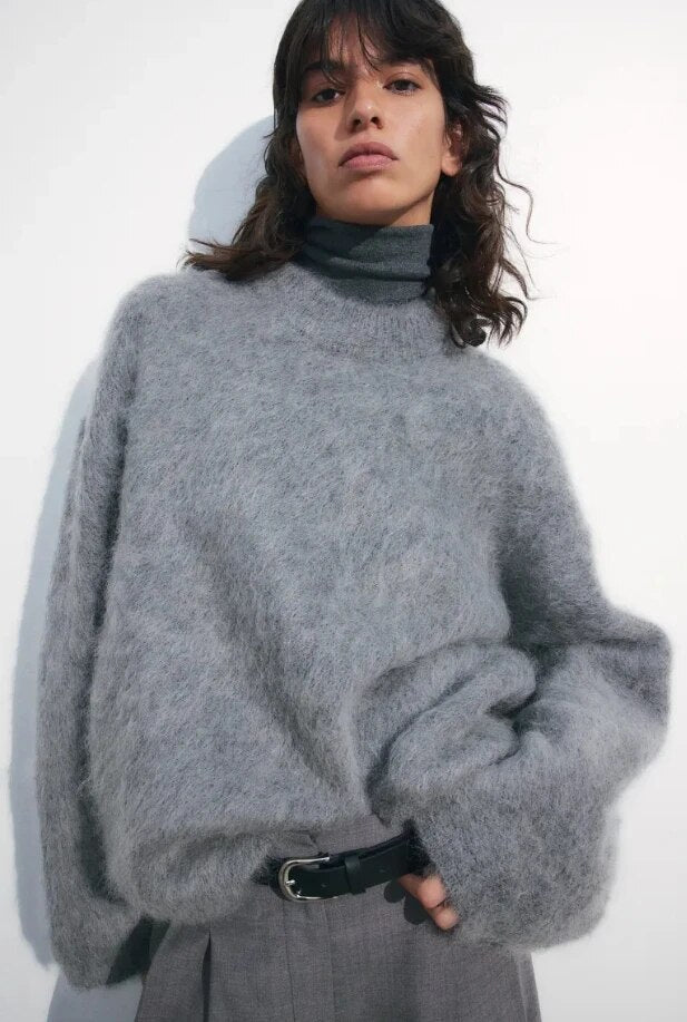 Pull Clara - Confort Moderne et Élégance Intemporelle