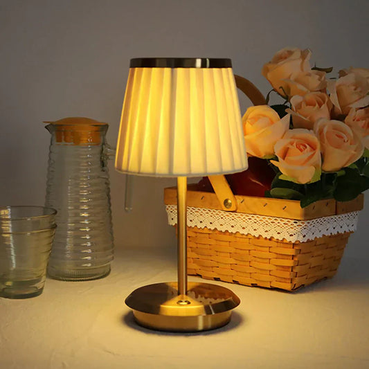 Lampe de Table Élégance Classique – Lumière LED avec Contrôle Tactile et Design Raffiné